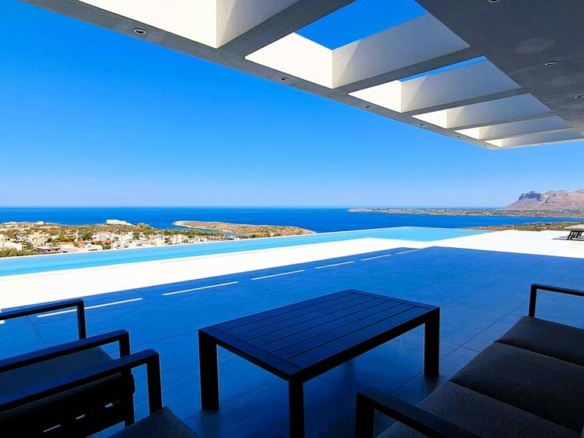 Villa 420 M2 In Akrotiri, Greece