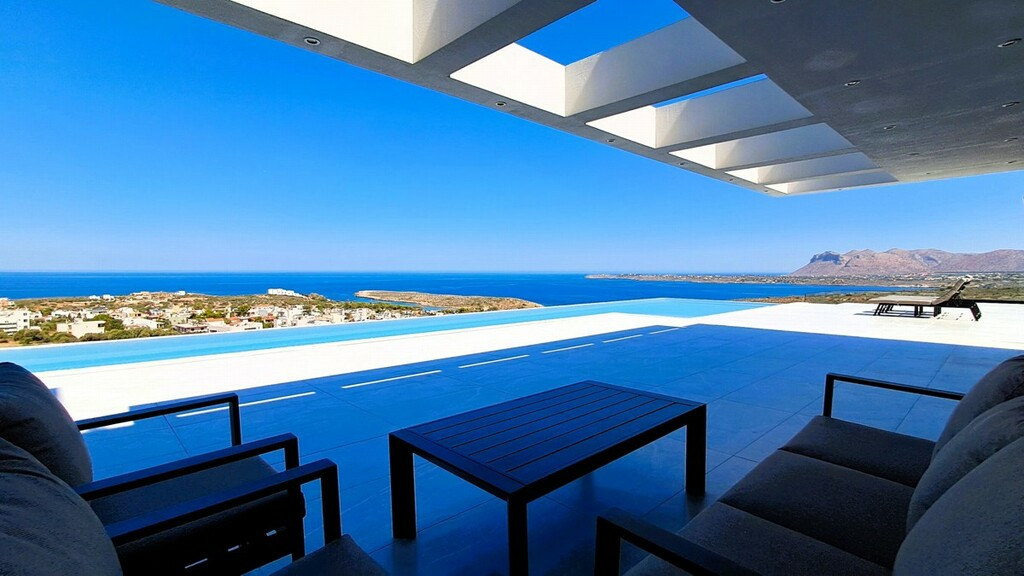Villa 420 M2 In Akrotiri, Greece