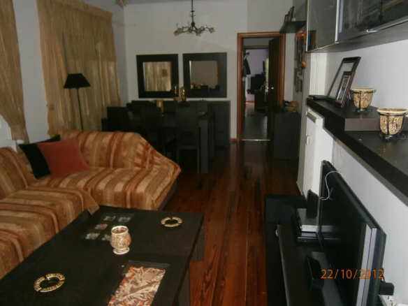Flat 71 M2 In Voula, Greece