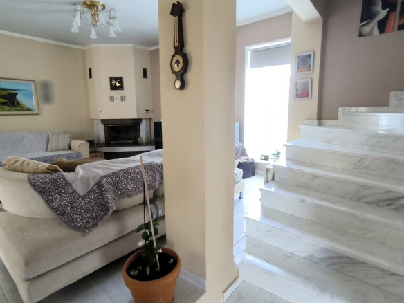 3-bedroom Maisonette In Paralia, Greece (144 M²)