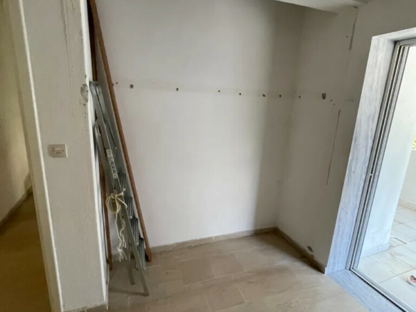 Flat 61 M2 In Thermaikos, Greece