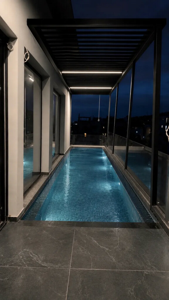 Maisonette 130 M2 In Glyfada, Greece