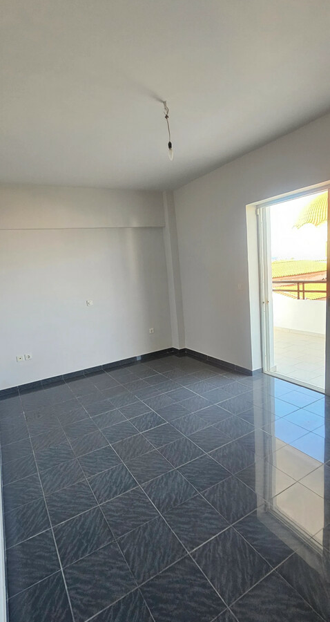 Flat 118 M2 In Lavrio, Greece