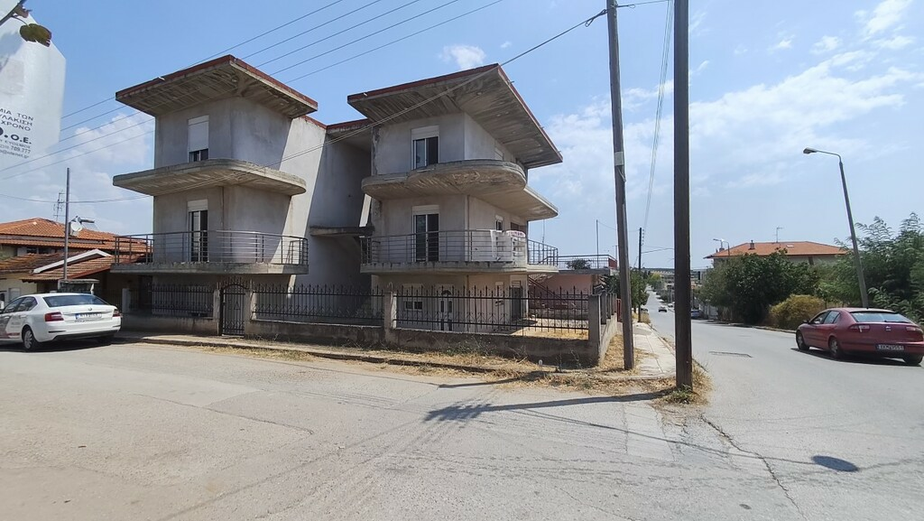 Building 400 M2 In Nea Propontida, Greece
