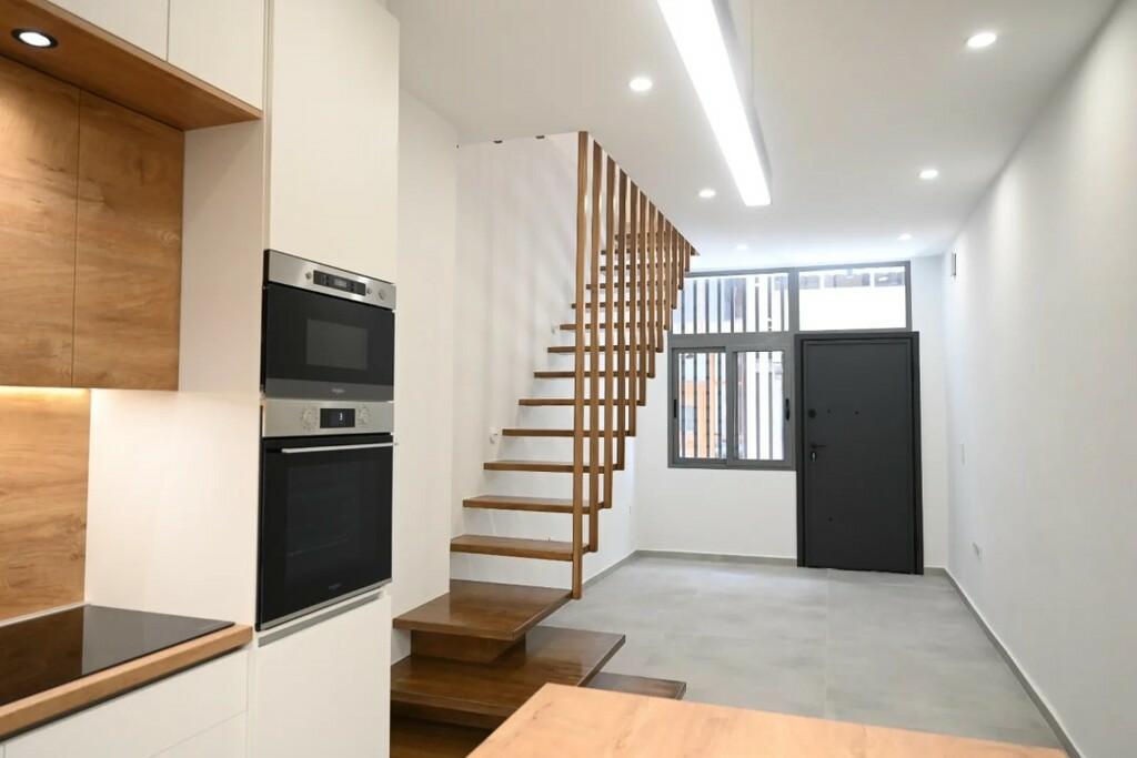 1-bedroom Duplex In Kalamaria, Greece (50 M²)