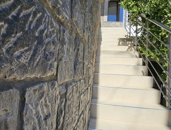 2-bedroom Flat In Mallia, Greece (70 M²)