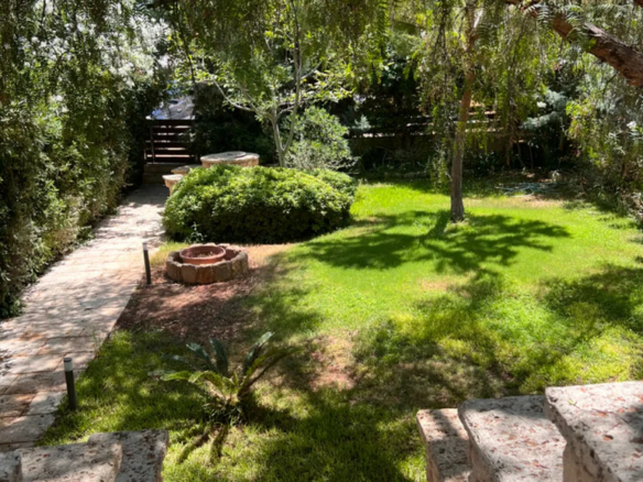 3-bedroom Villa In Loutraki-perachora, Greece (300 M²)