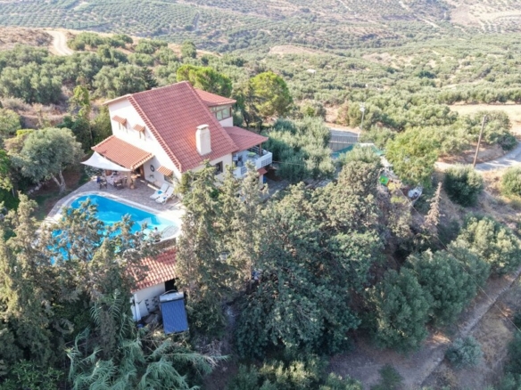 3-bedroom Villa In Gouves, Greece (161 M²)