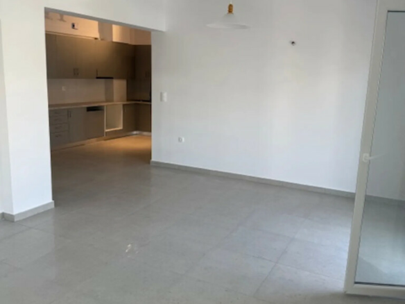 Flat 98 M2 In Alimos, Greece
