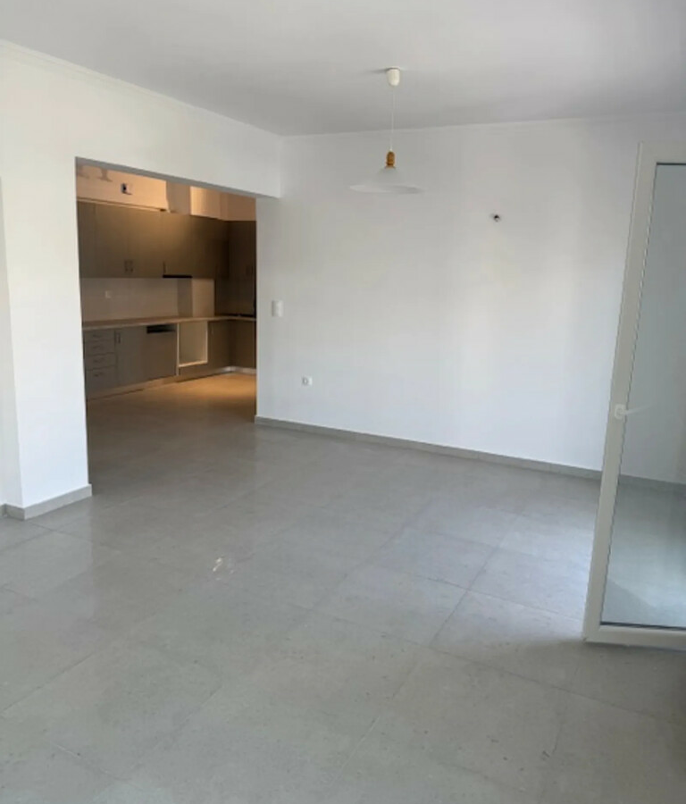 Flat 98 M2 In Alimos, Greece