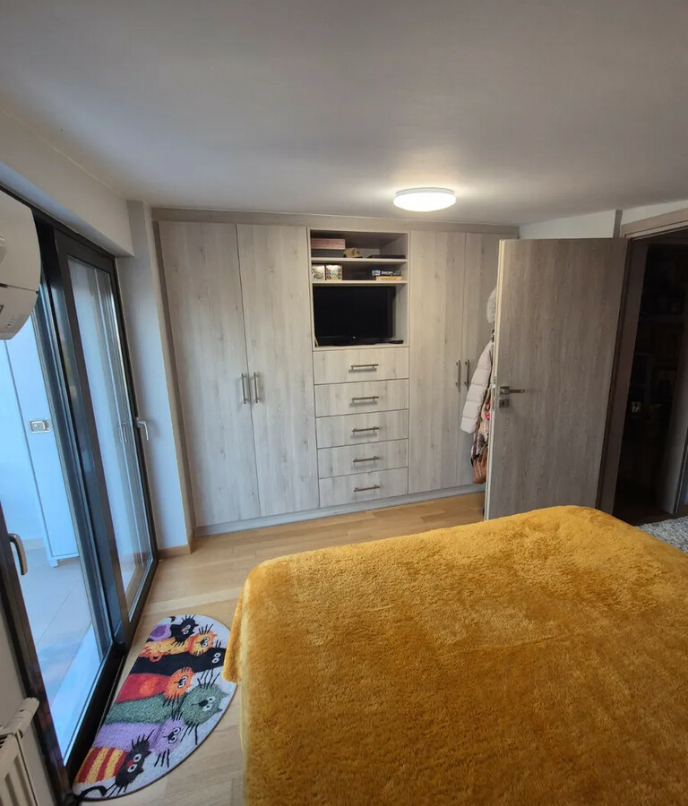 Maisonette 82 M2 In Saronikos, Greece