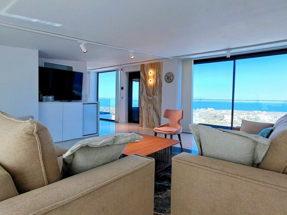 Villa 420 M2 In Akrotiri, Greece