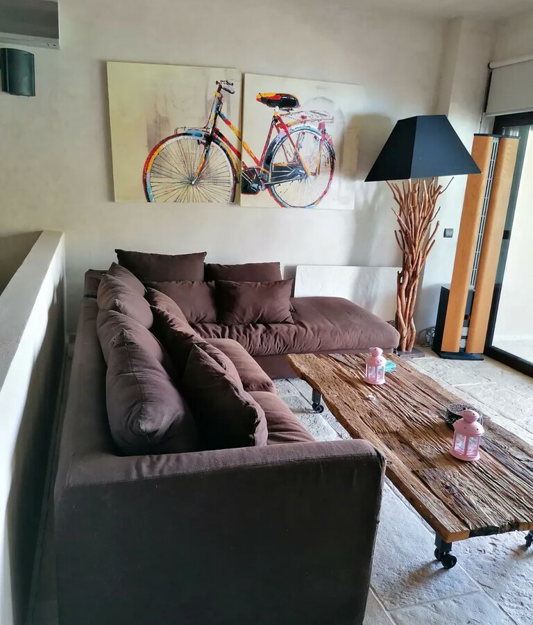 3-bedroom Villa In Loutraki-perachora, Greece (300 M²)