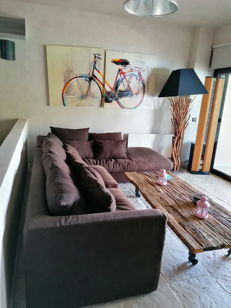 3-bedroom Villa In Loutraki-perachora, Greece (300 M²)