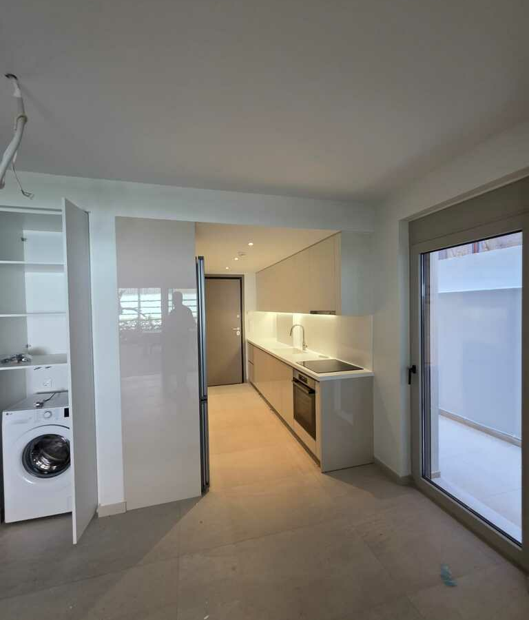 Maisonette 77 M2 In Voula, Greece