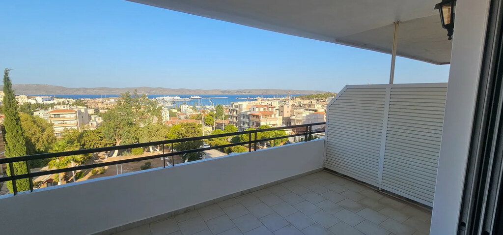 Flat 118 M2 In Lavrio, Greece