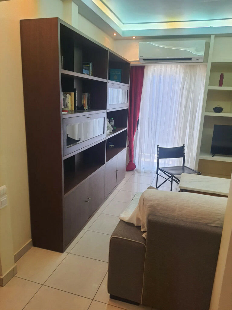 Flat 98 M2 In Glyfada, Greece