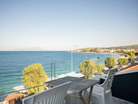 2-bedroom Maisonette In Xilokastro, Greece (75 M²)