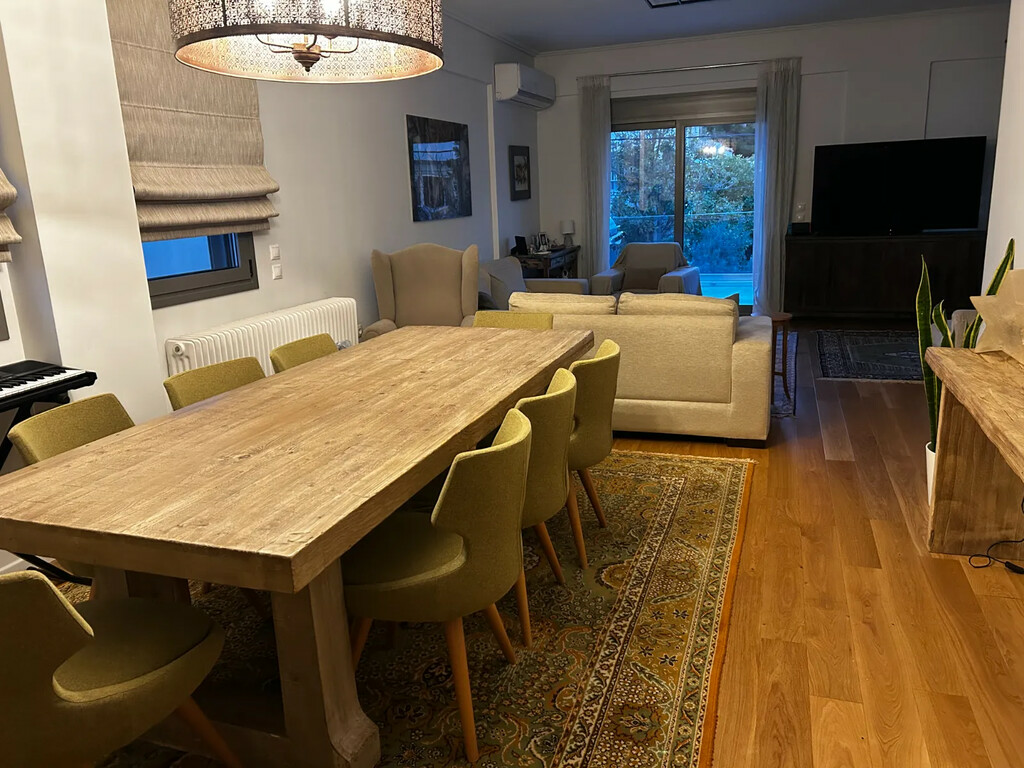 Flat 147 M2 In Kifissia, Greece