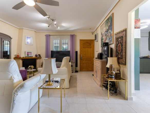 4-bedroom Detached Villa In La Zarza, Spain (134 M²)