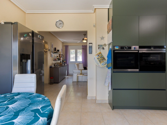 4-bedroom Detached Villa In La Zarza, Spain (134 M²)
