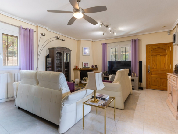4-bedroom Detached Villa In La Zarza, Spain (134 M²)