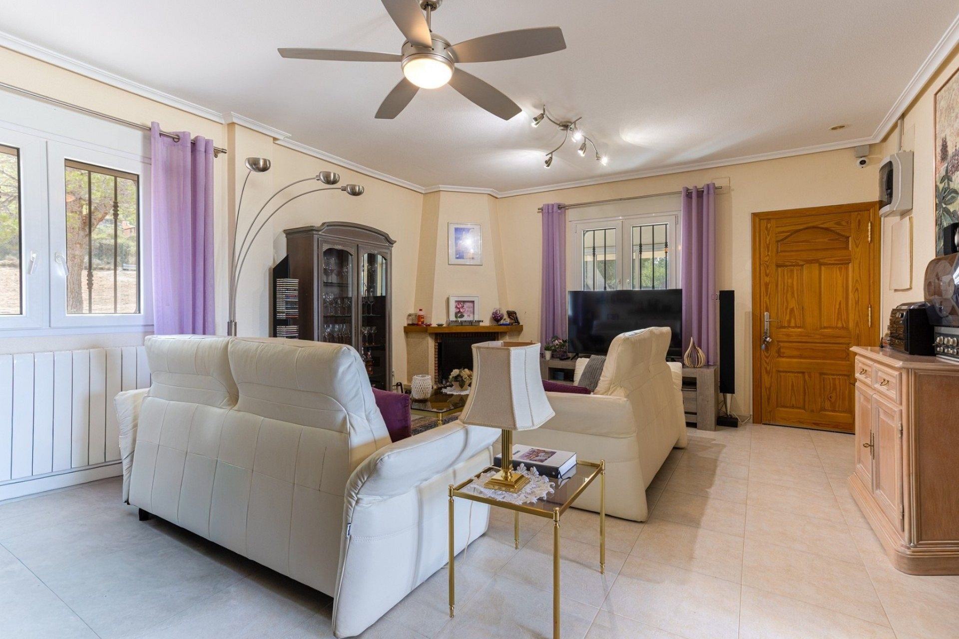w_herverkoop-vrijstaande-villa-la-zarza_1140386_xl-a94375 4-bedroom Detached Villa In La Zarza, Spain (134 M²)