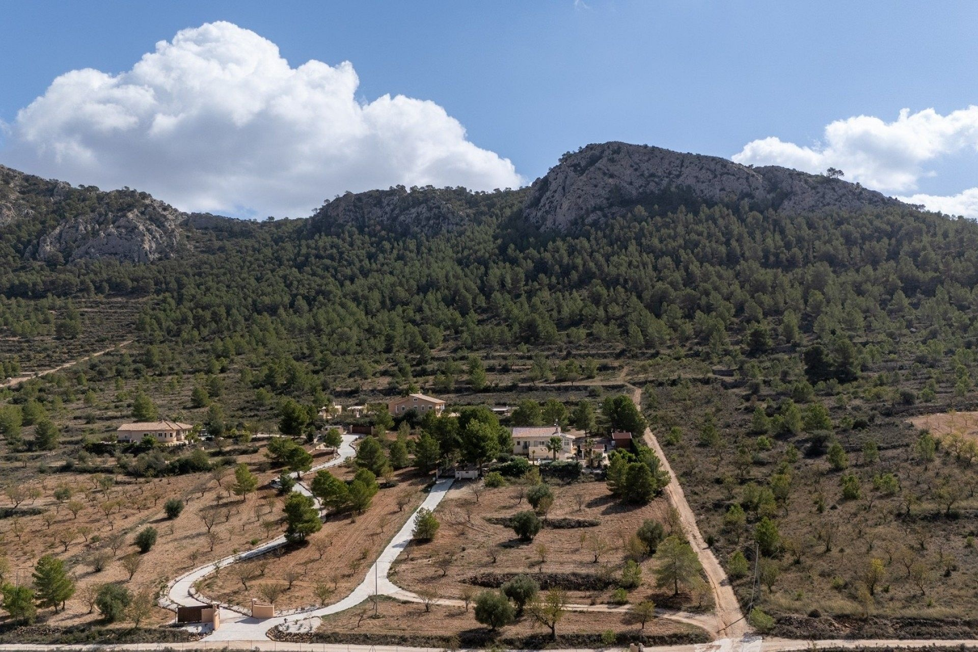 w_herverkoop-vrijstaande-villa-la-zarza_1140416_xl-92f5d6 4-bedroom Detached Villa In La Zarza, Spain (134 M²)