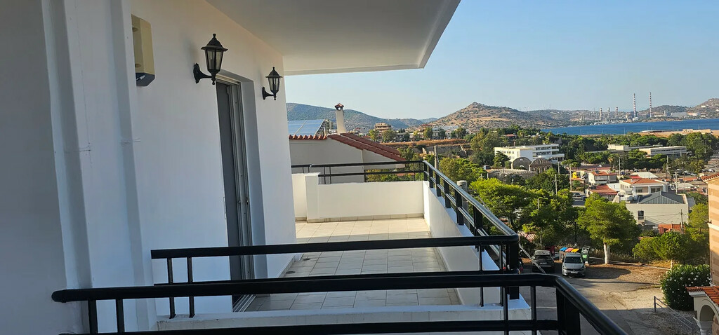 Flat 118 M2 In Lavrio, Greece