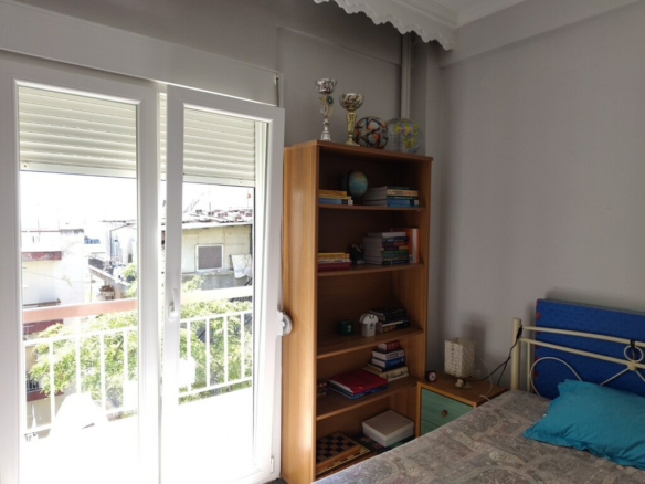 Flat 96 M2 In Sikies, Greece