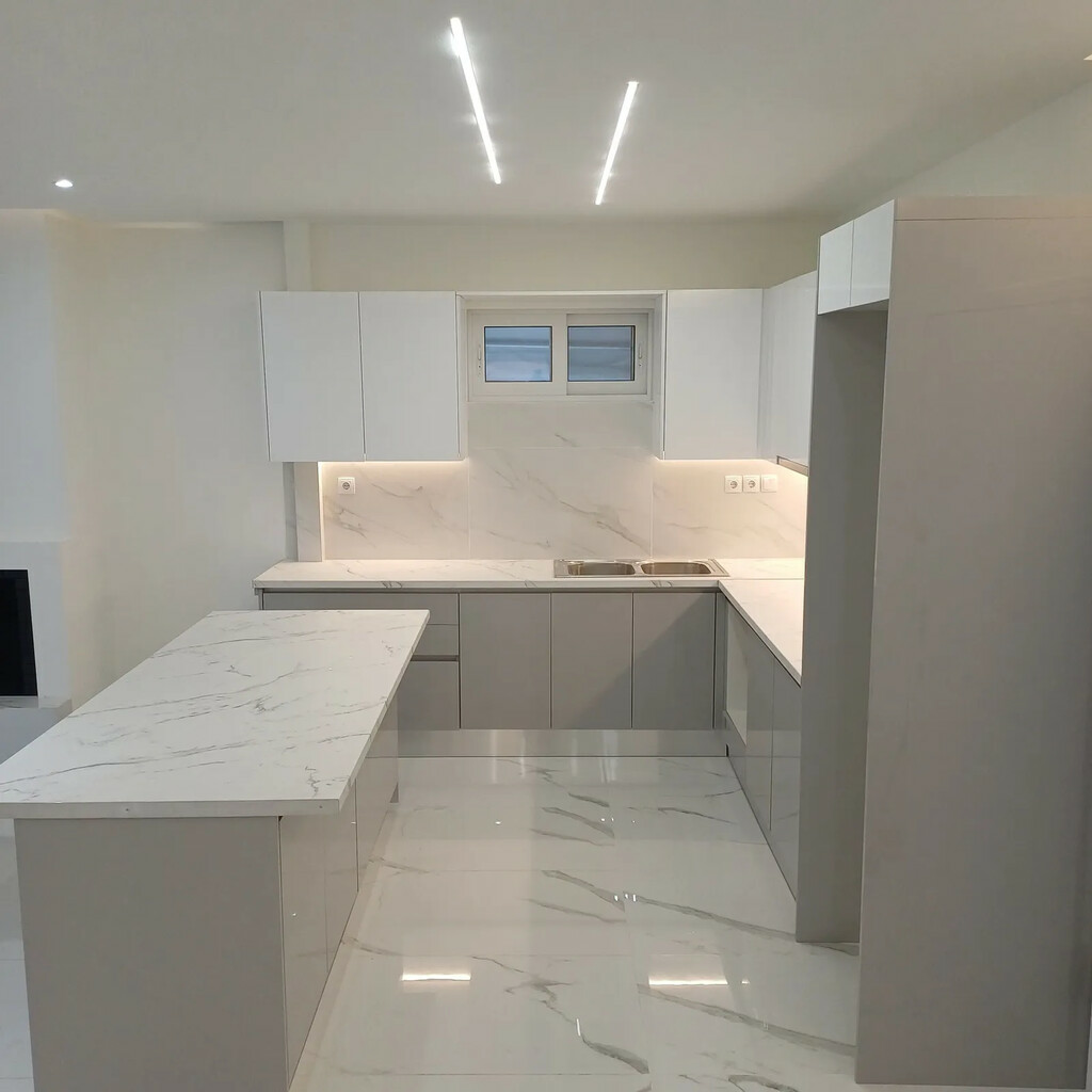 x12jjgjv3fm-05d43d Flat 119 M2 In Alimos, Greece