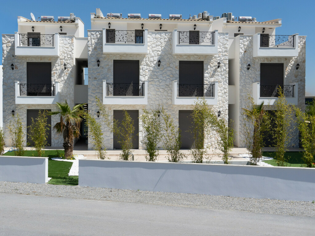 2-bedroom Maisonette In Eleitheres, Greece (68 M²)