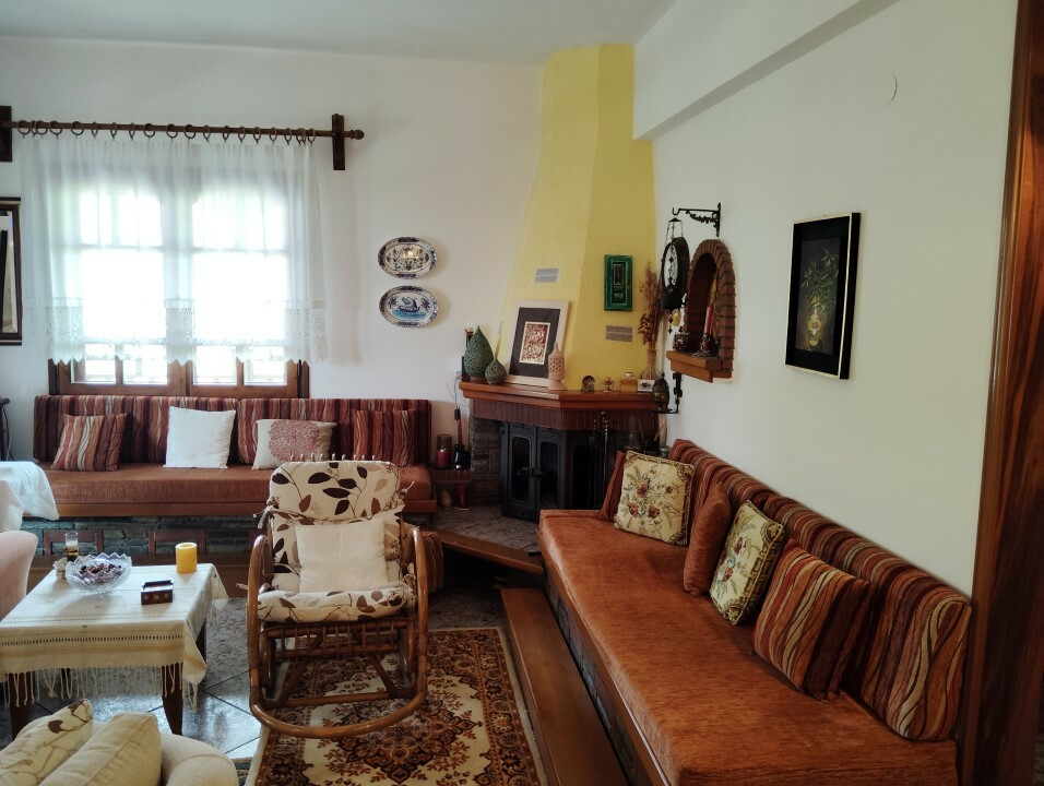 3-bedroom Complex In Poligiros, Greece (277 M²)