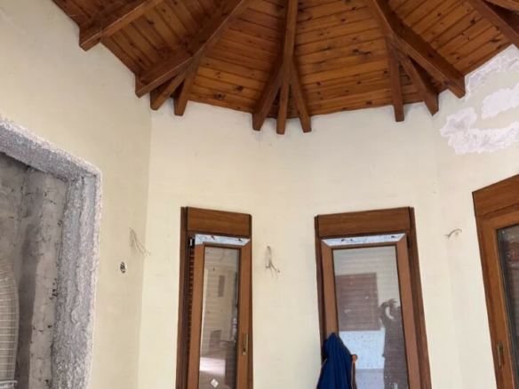 Detached House In Michaniona, Greece (310 M²)