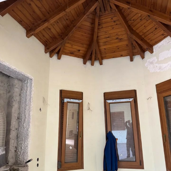 Detached House In Michaniona, Greece (310 M²)