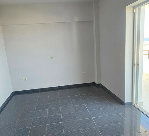 Flat 118 M2 In Lavrio, Greece