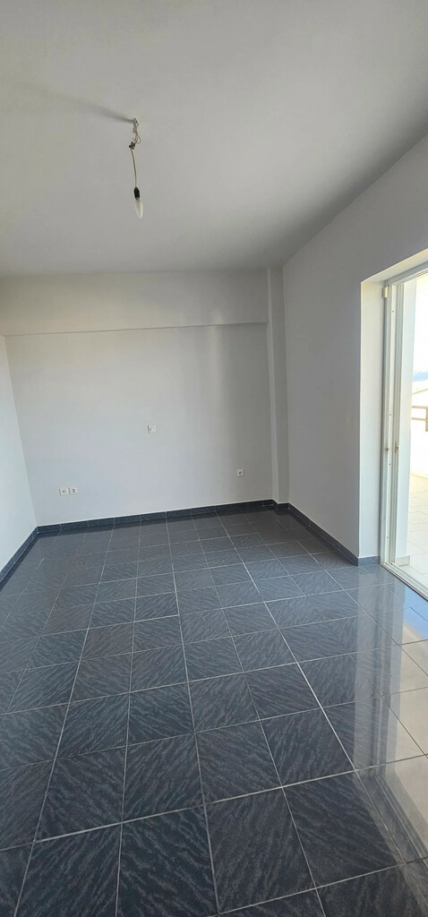 xzho04qzr5p-c24b18 Flat 118 M2 In Lavrio, Greece