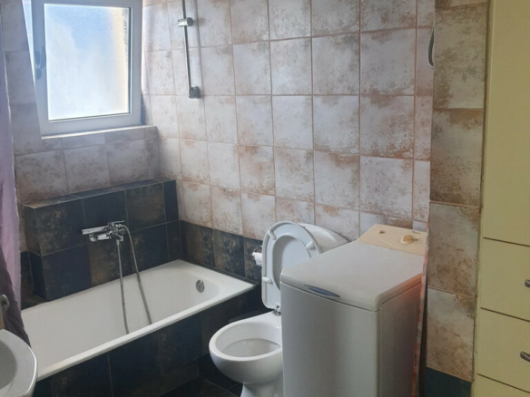 Flat 98 M2 In Glyfada, Greece