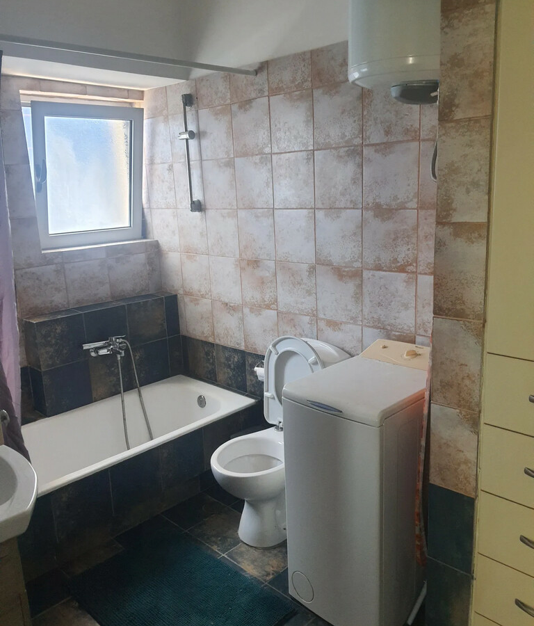 Flat 98 M2 In Glyfada, Greece
