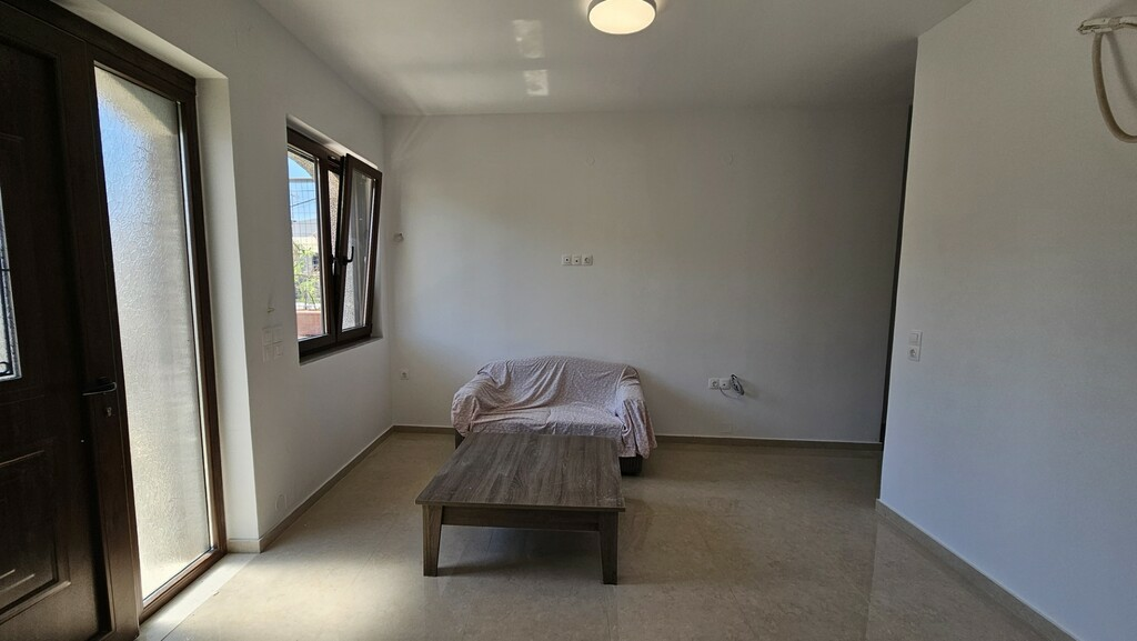 2-bedroom Flat In Mallia, Greece (70 M²)