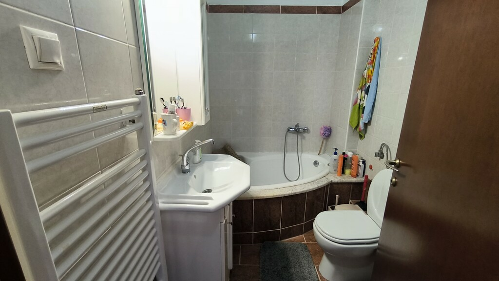 6-bedroom Detached House In Easts Olimpos, Greece (250 M²)