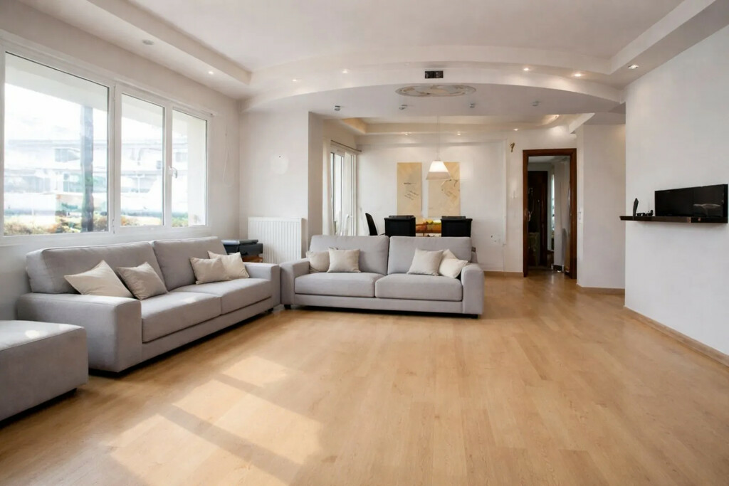 3-bedroom Flat In Alimos, Greece (110 M²)