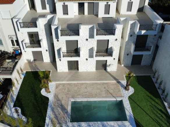 2-bedroom Maisonette In Eleitheres, Greece (68 M²)