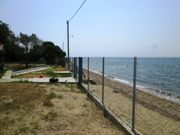 2-bedroom Detached House In Poligiros, Greece (60 M²)