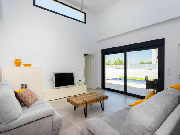 3-bedroom Villa In Daya Nueva, Spain (112 M²)