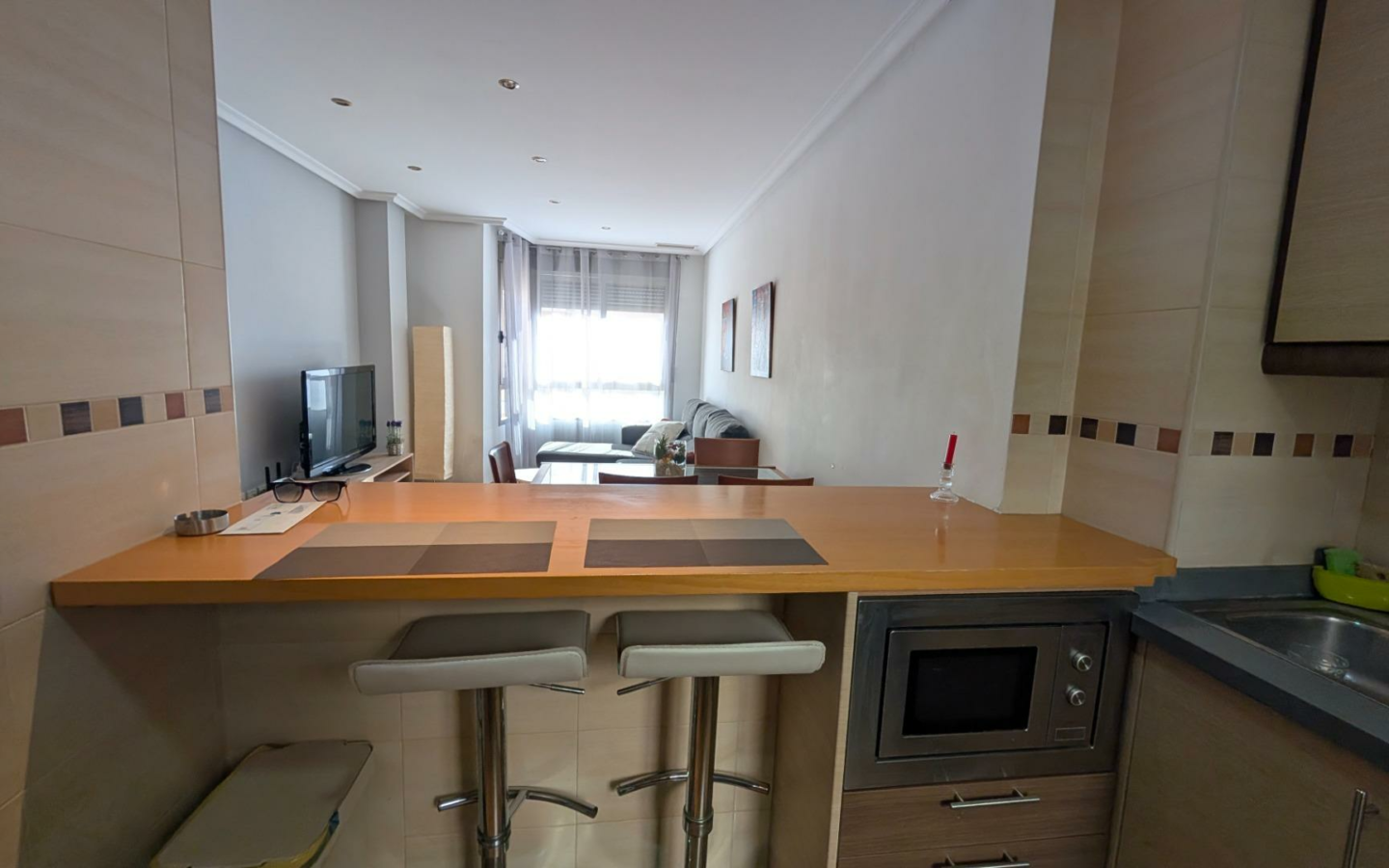 2-bedroom Flat In Elche, Spain (63 M²)