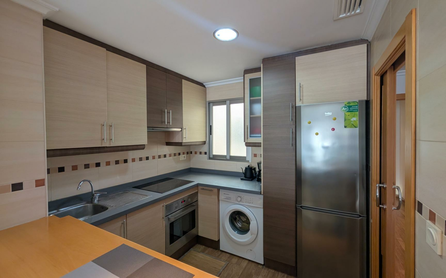 2-bedroom Flat In Elche, Spain (63 M²)
