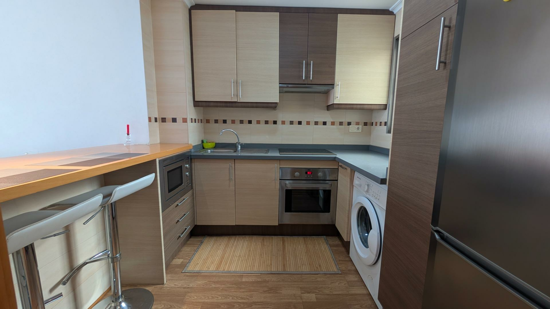 2-bedroom Flat In Elche, Spain (63 M²)