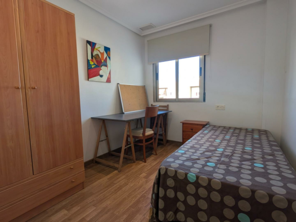 2-bedroom Flat In Elche, Spain (63 M²)