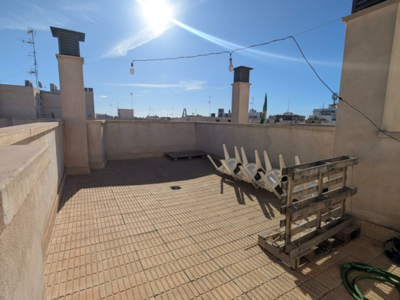 2-bedroom Flat In Elche, Spain (63 M²)